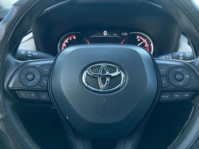 Photo of 2024 Ice Cap Toyota RAV4
