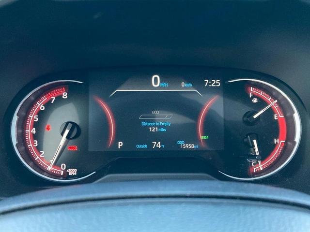 Photo of 2024 Ice Cap Toyota RAV4