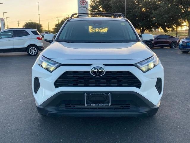 Photo of 2024 Ice Cap Toyota RAV4
