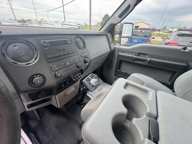 Photo of 2014 White Ford F-250