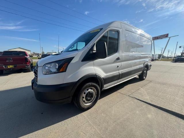 Photo of 2019 White Ford Transit-250