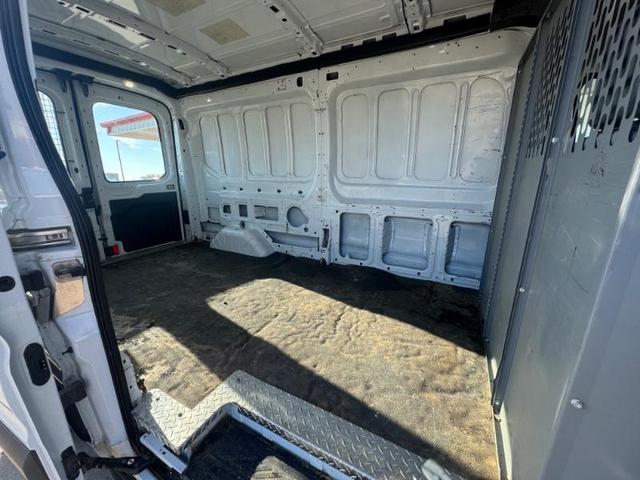 Photo of 2019 White Ford Transit-250