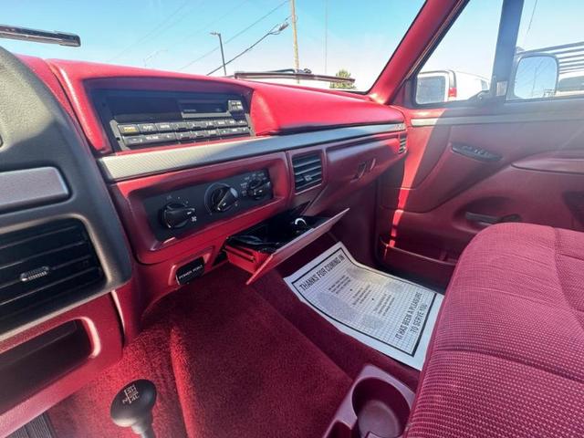 Photo of 1994 Red Ford F-150