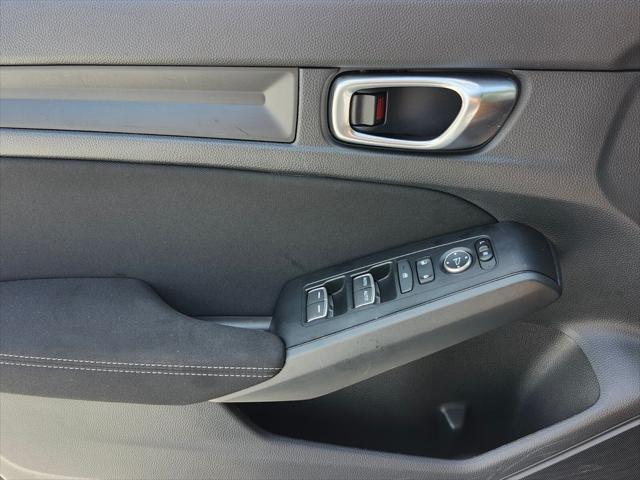 Photo of 2023 Sonic Gray Pearl Honda Civic