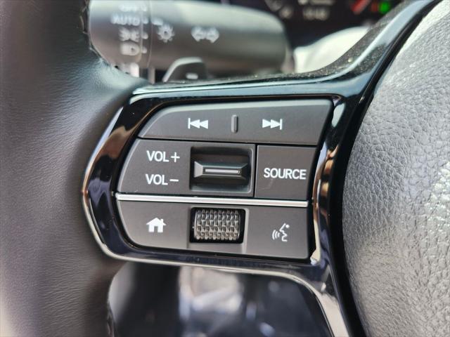Photo of 2023 Sonic Gray Pearl Honda Civic