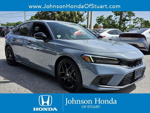 Photo of 2023 Sonic Gray Pearl Honda Civic