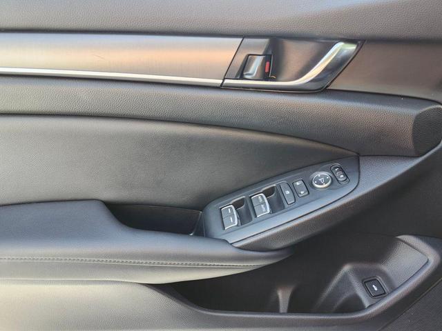 Photo of 2022 Platinum White Pearl Honda Accord