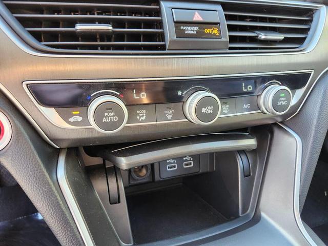 Photo of 2022 Platinum White Pearl Honda Accord