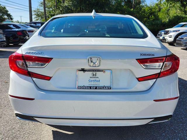 Photo of 2022 Platinum White Pearl Honda Accord