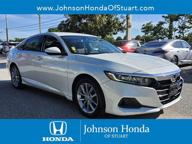 Photo of 2022 Platinum White Pearl Honda Accord