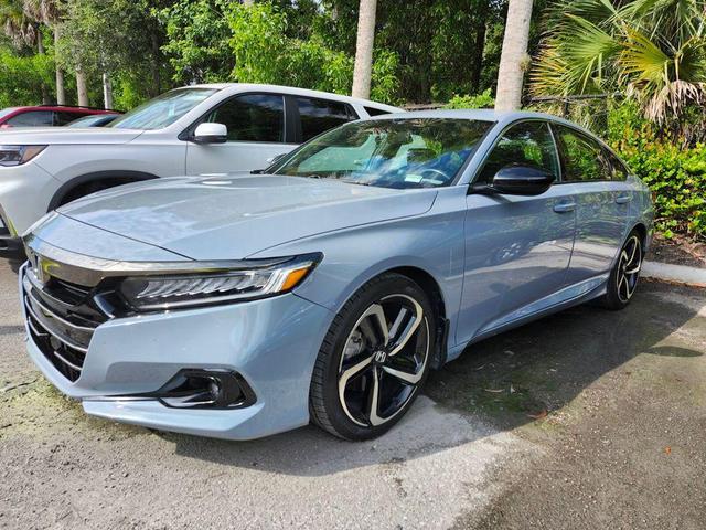 Photo of 2022 Sonic Gray Pearl Honda Accord