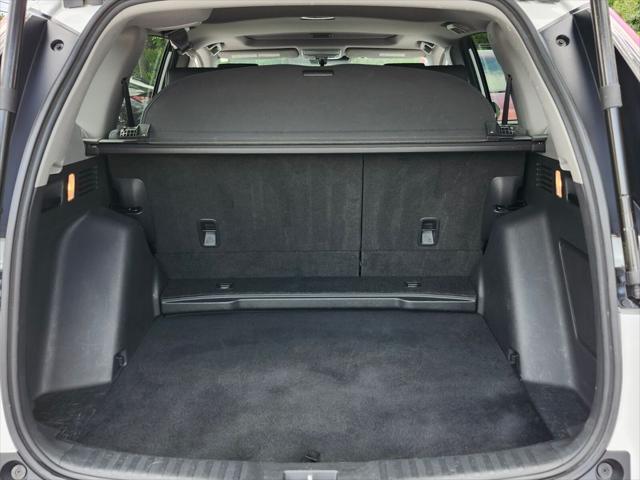 Photo of 2022 Platinum White Pearl Honda CR-V