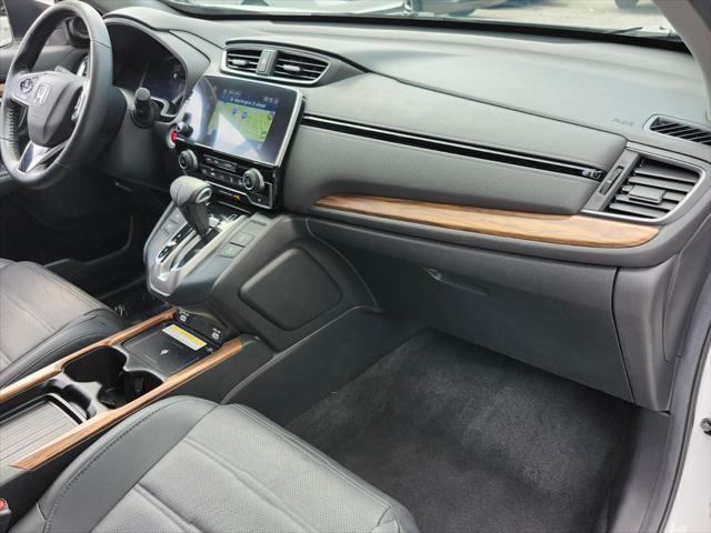 Photo of 2022 Platinum White Pearl Honda CR-V