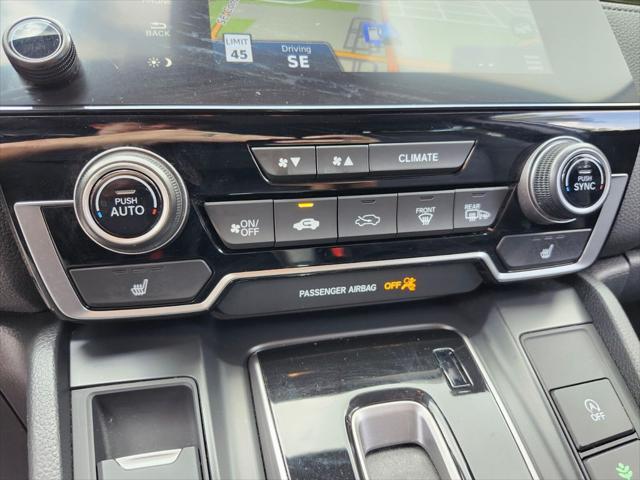 Photo of 2022 Platinum White Pearl Honda CR-V