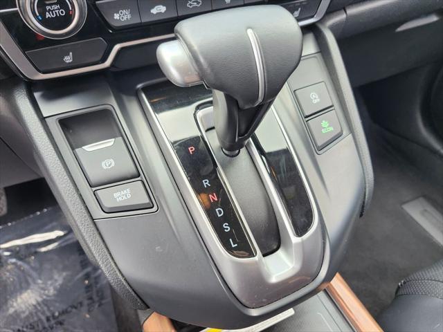 Photo of 2022 Platinum White Pearl Honda CR-V