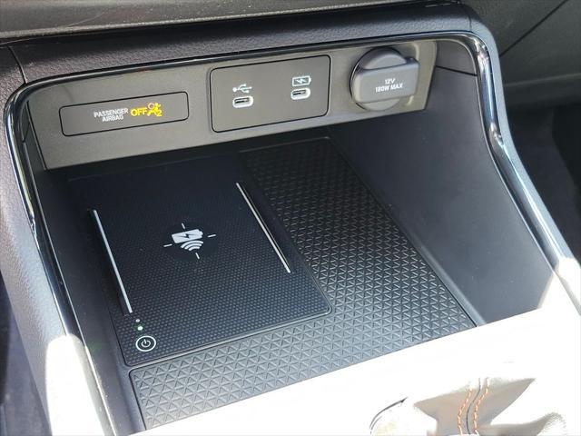 Photo of 2026 Solar Silver Metallic Honda CR-V Hybrid