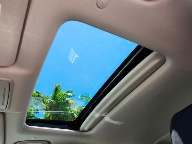 Photo of 2025 Platinum White Pearl Honda CR-V