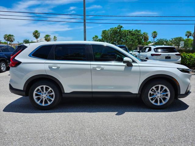 Photo of 2025 Platinum White Pearl Honda CR-V