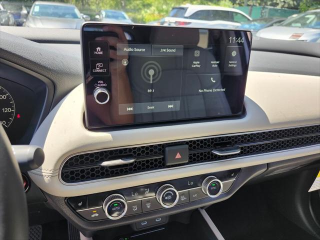 Photo of 2026 Solar Silver Metallic Honda HR-V