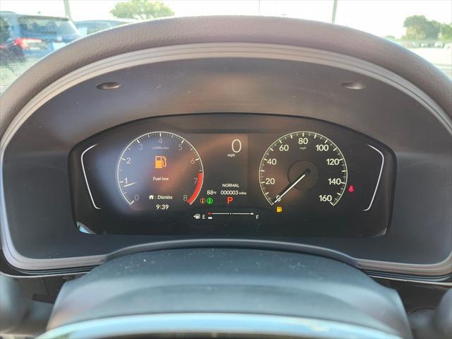 Photo of 2025 Platinum White Pearl Honda Civic