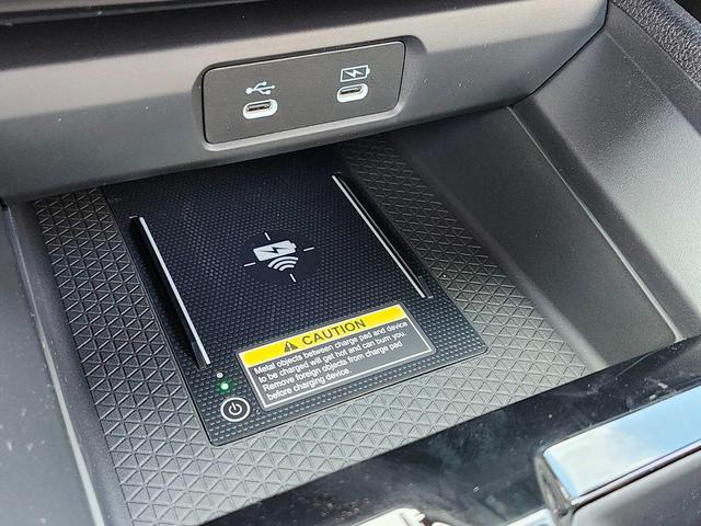 Photo of 2025 Still Night Pearl Honda Accord Hybrid