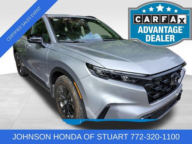 Photo of 2023 Silver Metallic Honda CR-V Hybrid
