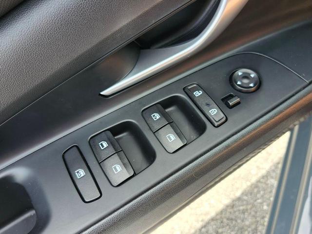 Photo of 2023 Electric Shadow Hyundai ELANTRA