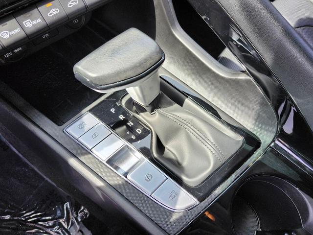 Photo of 2023 Electric Shadow Hyundai ELANTRA