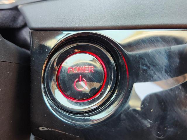 Photo of 2025 Urban Gray Pearl Honda Accord Hybrid