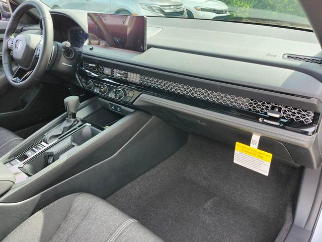Photo of 2025 Solar Silver Metallic Honda Accord Hybrid