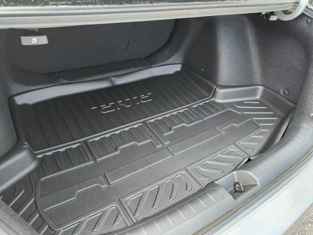 Photo of 2026 Solar Silver Metallic Honda Civic