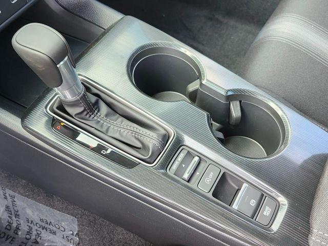 Photo of 2026 Solar Silver Metallic Honda Civic