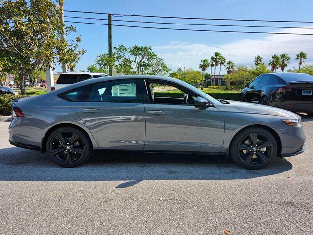 Photo of 2025 Urban Gray Pearl Honda Accord Hybrid