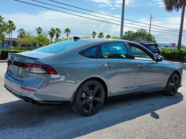 Photo of 2025 Urban Gray Pearl Honda Accord Hybrid