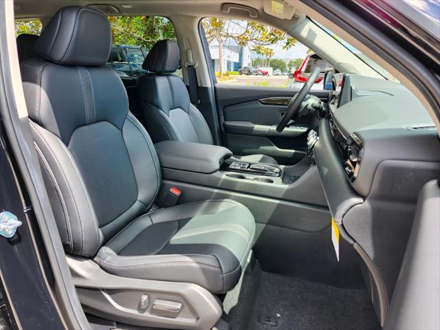 Photo of 2025 Nh-731p/Crystal Bl Honda Pilot