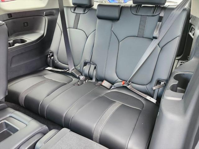 Photo of 2025 Nh-731p/Crystal Bl Honda Pilot