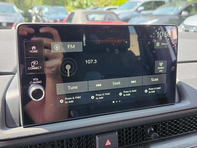 Photo of 2026 Platinum White Pearl Honda CR-V Hybrid