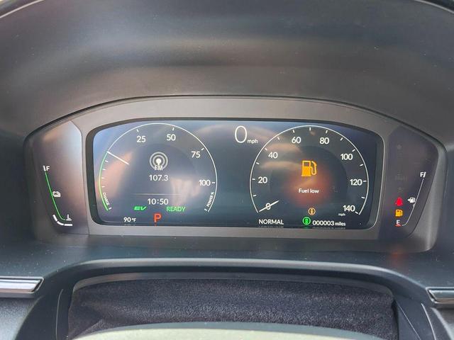 Photo of 2026 Platinum White Pearl Honda CR-V Hybrid