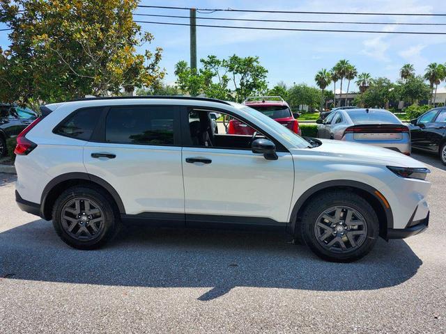 Photo of 2026 Platinum White Pearl Honda CR-V Hybrid