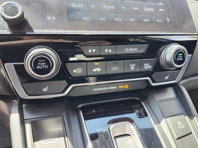 Photo of 2019 Crystal Black Pearl Honda CR-V
