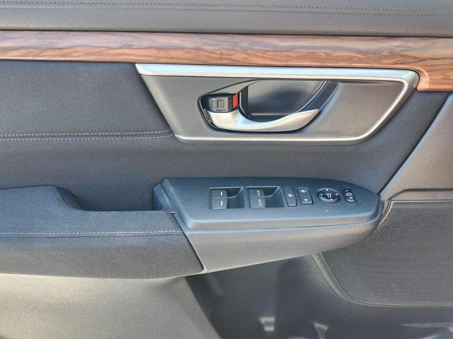 Photo of 2019 Crystal Black Pearl Honda CR-V
