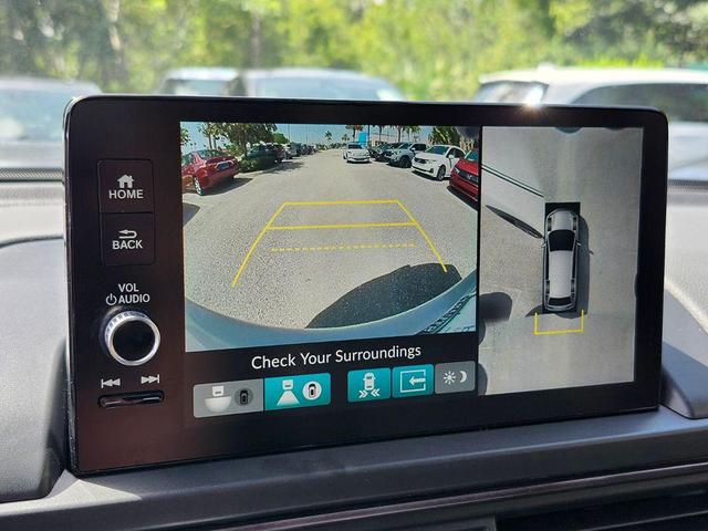 Photo of 2023 Platinum White Pearl Honda Pilot