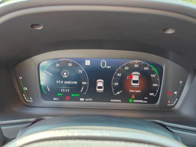 Photo of 2025 Platinum White Pearl Honda Accord Hybrid