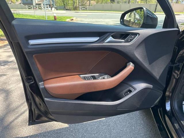 Photo of 2016 Black Audi A3