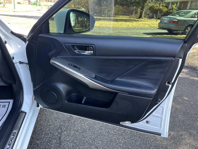 Photo of 2015 Ultra White Lexus IS 250