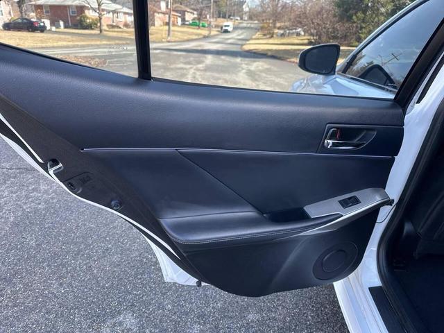Photo of 2015 Ultra White Lexus IS 250