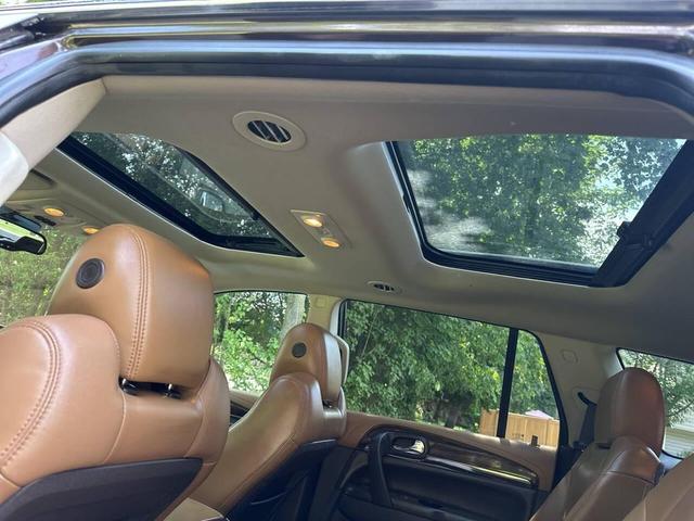 Photo of 2015 Dark Chocolate Metallic Buick Enclave