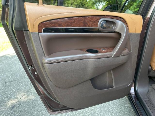 Photo of 2015 Dark Chocolate Metallic Buick Enclave