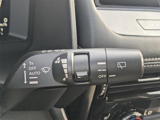 Photo of 2025 Gray Nissan Rogue