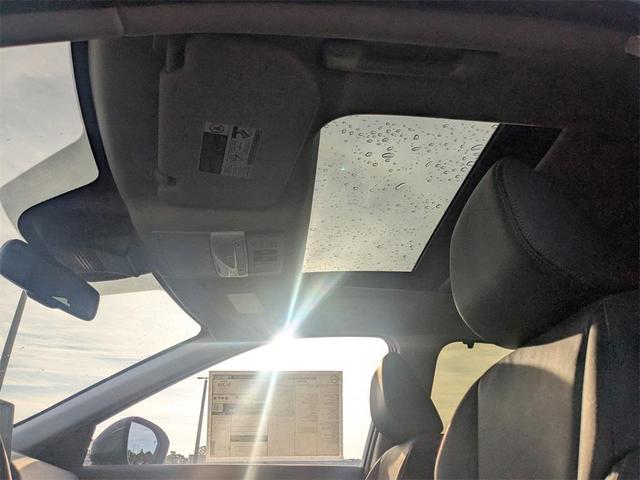 Photo of 2025 Gray Nissan Rogue